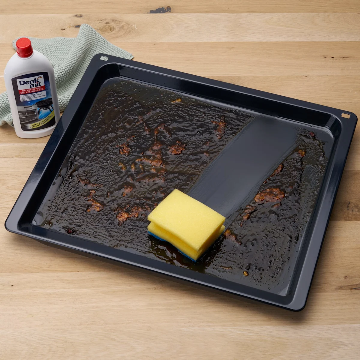 Гель для чистки духовок и грилей Denkmit Oven and Grill Cleaner Gel, 240 мл